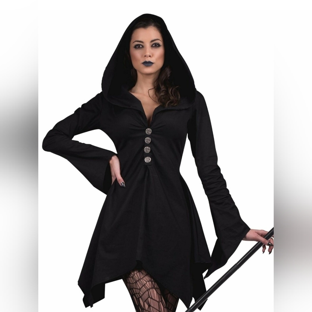 ▪︎New! Size XXL, Seeing Red Cloak